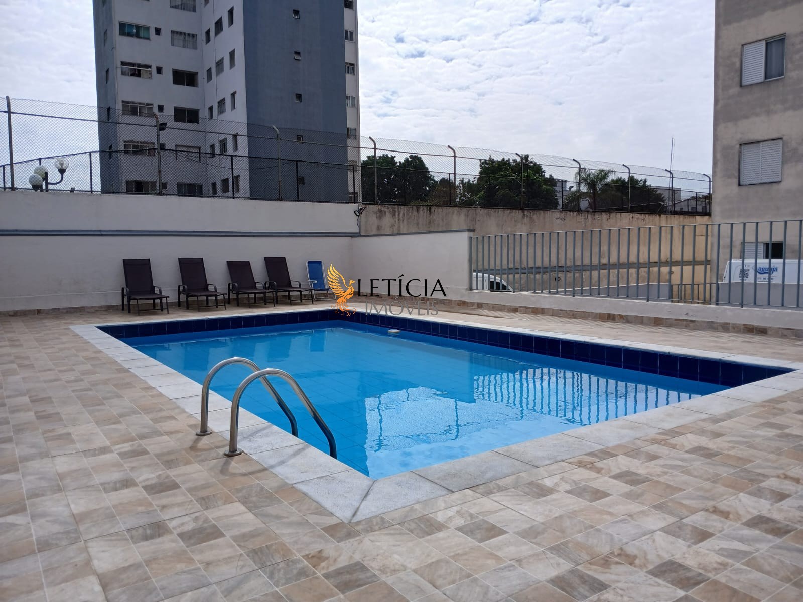 APARTAMENTO VILA EMA/SP — foto 1